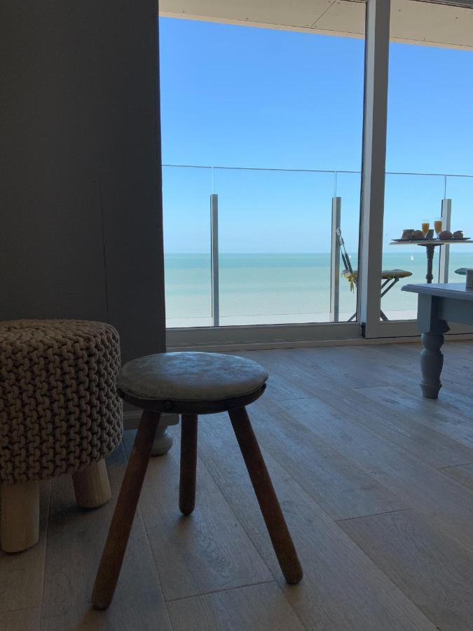 Genieten Van De Vlaamse Kust Met Prachtig Zeezicht De Haan Exterior foto