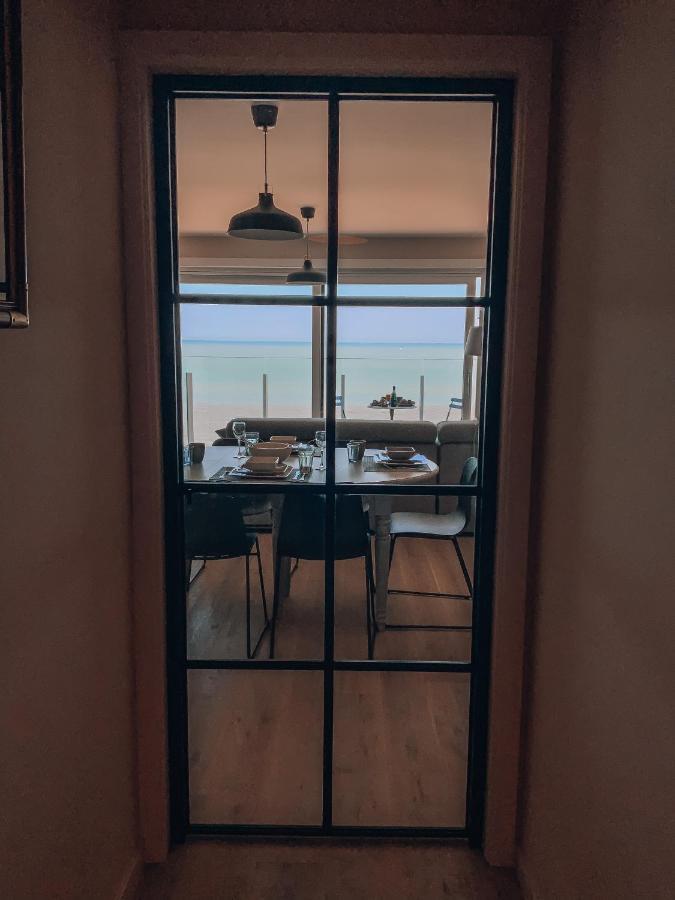 Genieten Van De Vlaamse Kust Met Prachtig Zeezicht De Haan Exterior foto